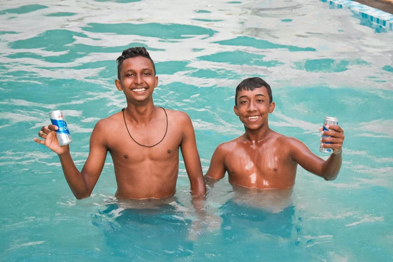 Thisara Pool Resort Kataragama & Yala-Kabiliththa Safari Ngoại thất bức ảnh