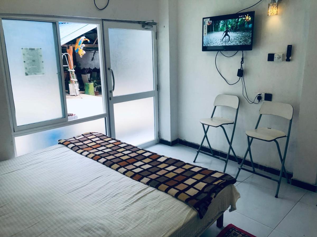Thisara Pool Resort Kataragama & Yala-Kabiliththa Safari Ngoại thất bức ảnh