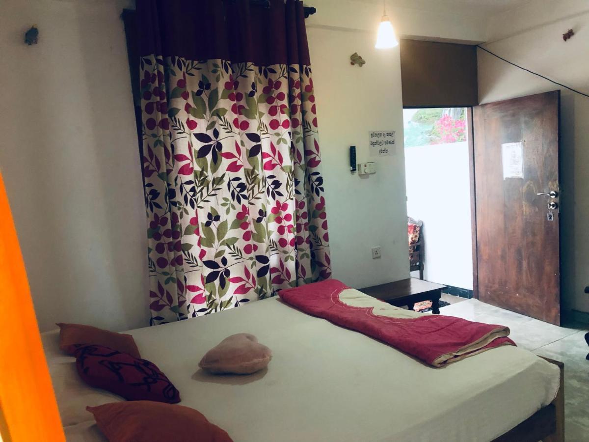 Thisara Pool Resort Kataragama & Yala-Kabiliththa Safari Ngoại thất bức ảnh