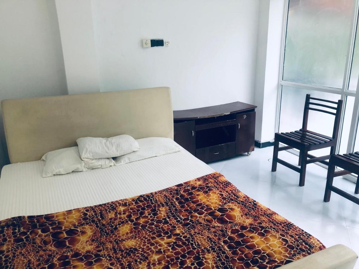 Thisara Pool Resort Kataragama & Yala-Kabiliththa Safari Ngoại thất bức ảnh